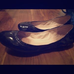 Vince Camuto Ellen Flats